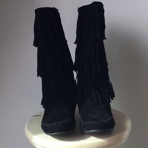 Black Velveteen 3-layer Fringe Boots